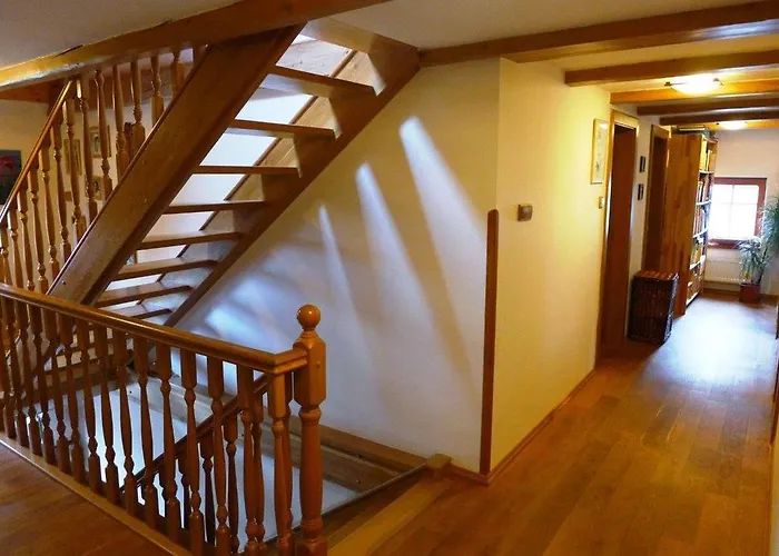 Guest House Sneznik Hétvégi ház *